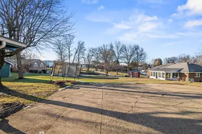 202 James Steet, West Leechburg, PA 15656 - Photo 17