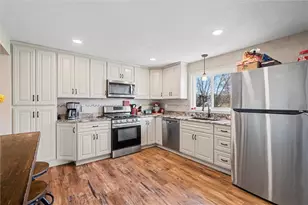 202 James Steet, West Leechburg, PA 15656 - Photo 5