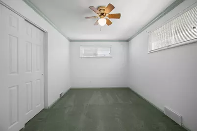 517 Dunn Dr, Pittsburgh, PA 15227 - Photo 27