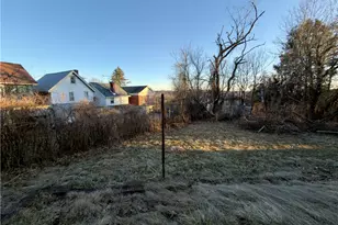 413 Sinton Ave, Pittsburgh, PA 15210 - Photo 33