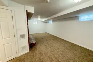 413 Sinton Ave, Pittsburgh, PA 15210 - Photo 25