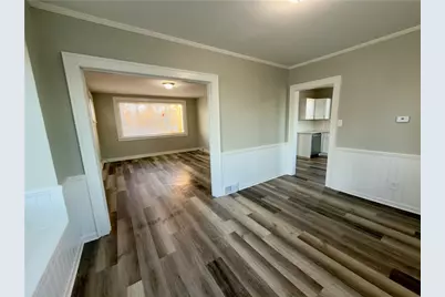 413 Sinton Ave, Pittsburgh, PA 15210 - Photo 9