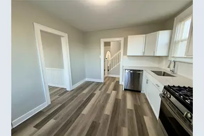 413 Sinton Ave, Pittsburgh, PA 15210 - Photo 7