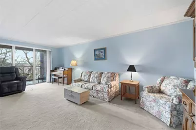 201 Grant St #609, Sewickley, PA 15143 - Photo 5