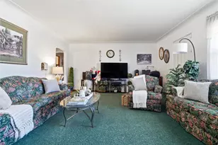 908 15th St, Forward Township, PA 15037 - Photo 5