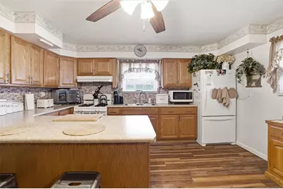 908 15th St, Forward Township, PA 15037 - Photo 11