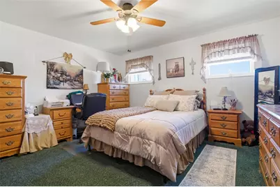 908 15th St, Forward Township, PA 15037 - Photo 19