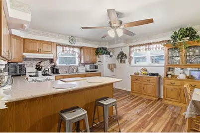 908 15th St, Forward Township, PA 15037 - Photo 13