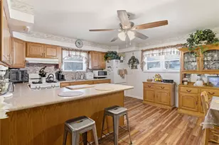 908 15th St, Forward Township, PA 15037 - Photo 13