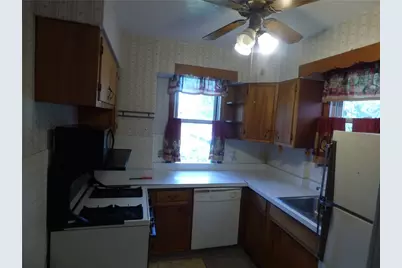 3420 Middletown Rd, Pittsburgh, PA 15204 - Photo 13