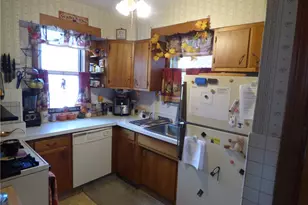 3420 Middletown Rd, Pittsburgh, PA 15204 - Photo 15