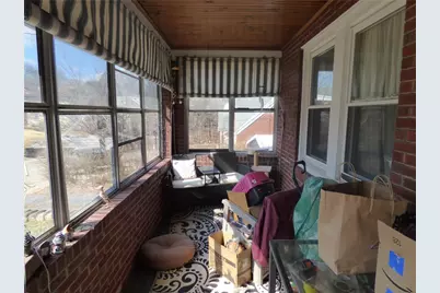 3420 Middletown Rd, Pittsburgh, PA 15204 - Photo 9