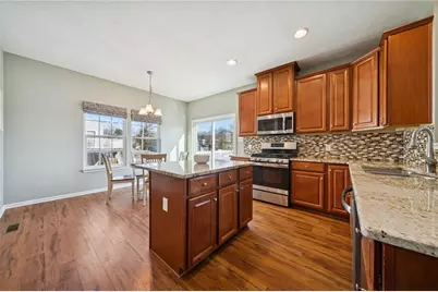 2002 Zoe Ln, Hempfield Township, PA 15601 - Photo 13