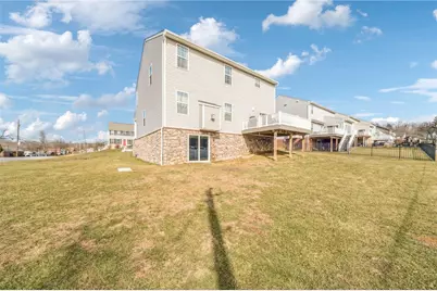 2002 Zoe Ln, Hempfield Township, PA 15601 - Photo 35