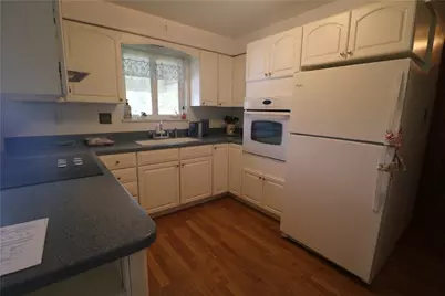 555 Fairway St, South Strabane, PA 15301 - Photo 11