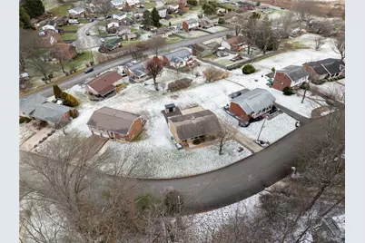 129 Franklin Dr, Greensburg, PA 15601 - Photo 41