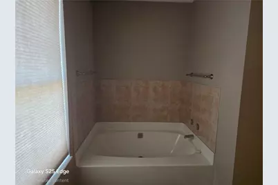 401 Lexington Dr, Southwest Greensburg Boro, PA 15601 - Photo 15