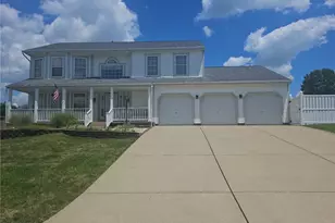 401 Lexington Dr, Southwest Greensburg Boro, PA 15601 - Photo 1