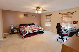 401 Lexington Dr, Hempfield Township, PA 15601 - Photo 35