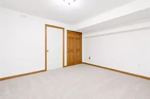 401 Lexington Dr, Southwest Greensburg Boro, PA 15601 - Photo 23