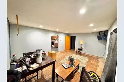 942 Brown St, Belle Vernon, PA 15012 - Photo 15