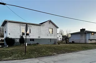 942 Brown St, Belle Vernon, PA 15012 - Photo 7