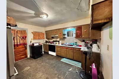 942 Brown St, Belle Vernon, PA 15012 - Photo 11