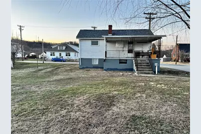 942 Brown St, Belle Vernon, PA 15012 - Photo 1