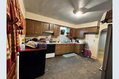 942 Brown St, Belle Vernon, PA 15012 - Photo 9