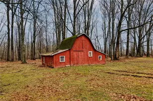 5782 N Edinburg Rd, Mahoning Township, PA 16116 - Photo 13