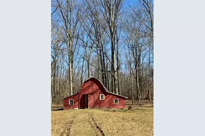 5782 N Edinburg Rd, Mahoning Township, PA 16116 - Photo 9