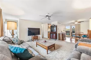 209 Glenmore Dr, Moon/Crescent Twp, PA 15108 - Photo 5