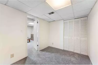 209 Glenmore Dr, Moon/Crescent Twp, PA 15108 - Photo 25