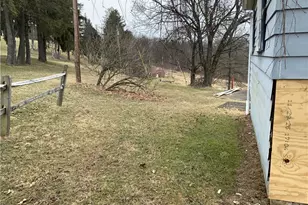 1178 Amity Ridge Rd, Amwell, PA 15311 - Photo 13