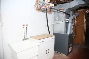 2811 Bowman Ave, McKeesport, PA 15132 - Photo 15