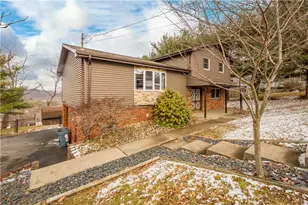 1980 Clawson Ave, Hempfield Township, PA 15601 - Photo 3