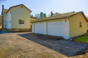 3231 S Main St, Sandy Lake Boro, PA 16145 - Photo 7