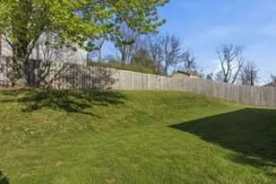 102 Agate Dr, Verona, PA 15147 - Photo 39