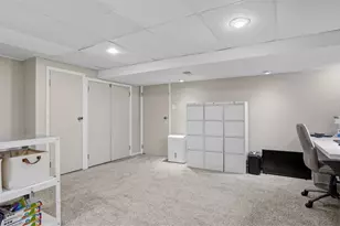 102 Agate Dr, Verona, PA 15147 - Photo 35