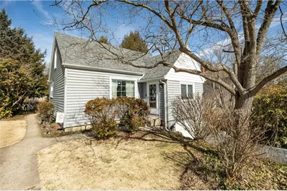 511 E Garfield Ave, New Castle, PA 16105 - Photo 1