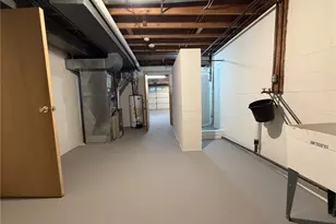 638 N Cherry St, Worth Boro, PA 16262 - Photo 23