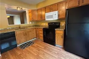 1315 Meadowbrook Dr, Canonsburg, PA 15317 - Photo 9