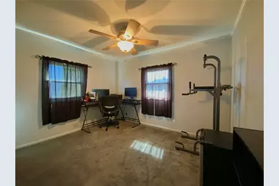 613 Speyer Ave, Monaca, PA 15061 - Photo 9