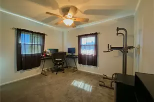 613 Speyer Ave, Monaca, PA 15061 - Photo 9