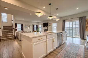 1080 Wedgewood Dr, Penn Twp, PA 15644 - Photo 9