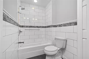 401 Acorn Ct, Adams Township, PA 16046 - Photo 35