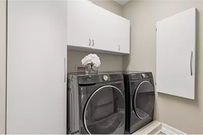 401 Acorn Ct, Adams Township, PA 16046 - Photo 21