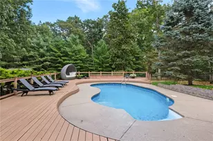 401 Acorn Ct, Adams Township, PA 16046 - Photo 43