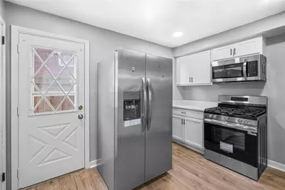 380 Tall Tree Drive, Pittsburgh, PA 15235 - Photo 9