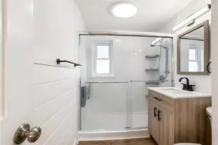 6329 Crestview Dr, South Park, PA 15129 - Photo 15